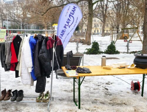 Suppenstandl mit Kost-nix Kleidung
